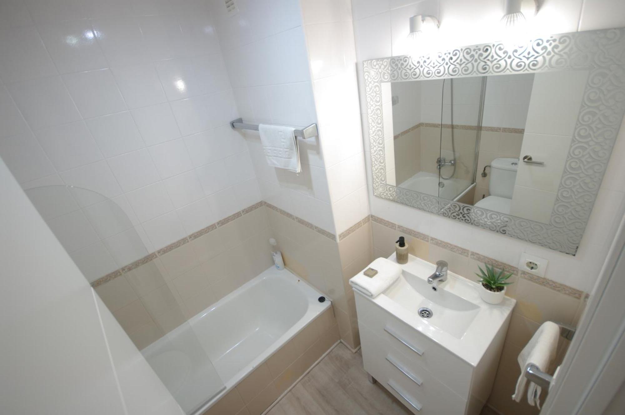 Livingtarifa Apartamento Agaporni Экстерьер фото